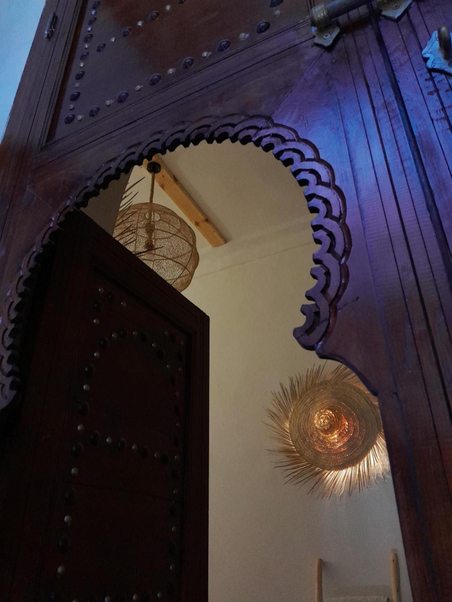 Hostel Four Seasons Tétouan Exteriör bild